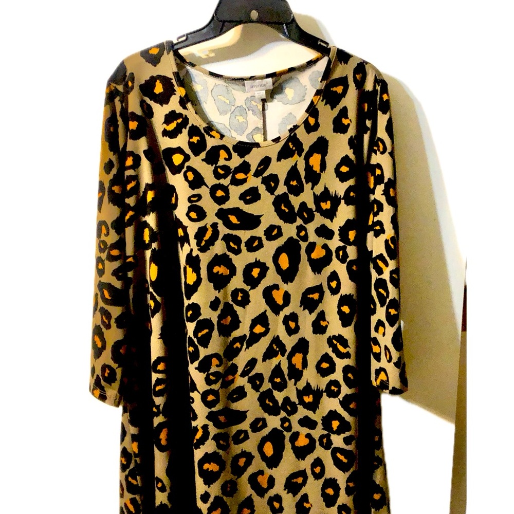 Chic Animal Print Tunic